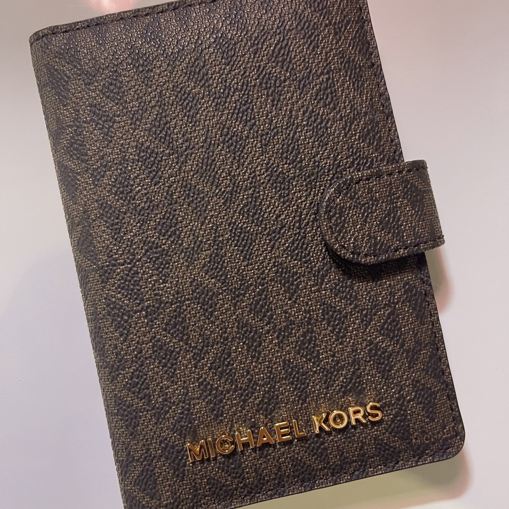 Michael Kors passport holder